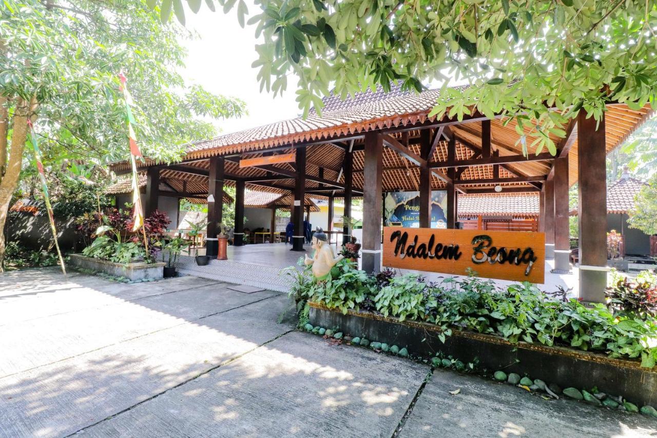 Omah Rohadi Syariah By Ndalem Beong Otel Magelang Dış mekan fotoğraf