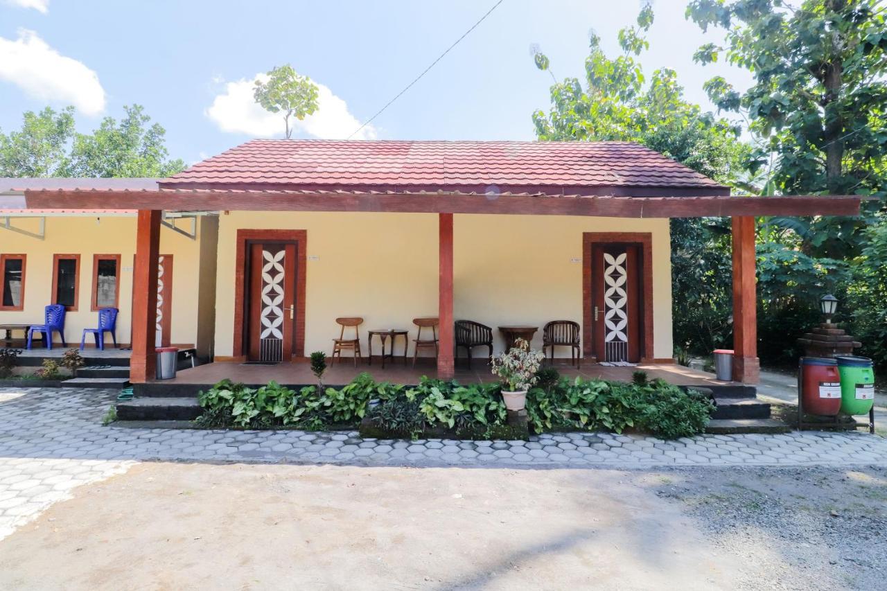 Omah Rohadi Syariah By Ndalem Beong Otel Magelang Dış mekan fotoğraf