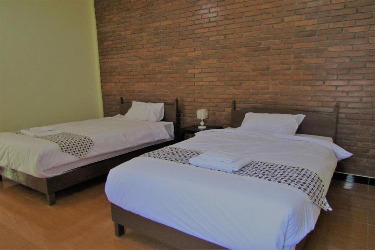Omah Rohadi Syariah By Ndalem Beong Otel Magelang Dış mekan fotoğraf